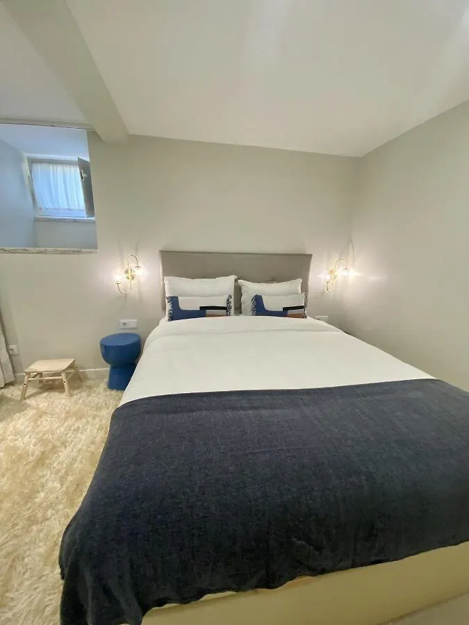 Canarios Apartments Cardal - Ll Lisbon